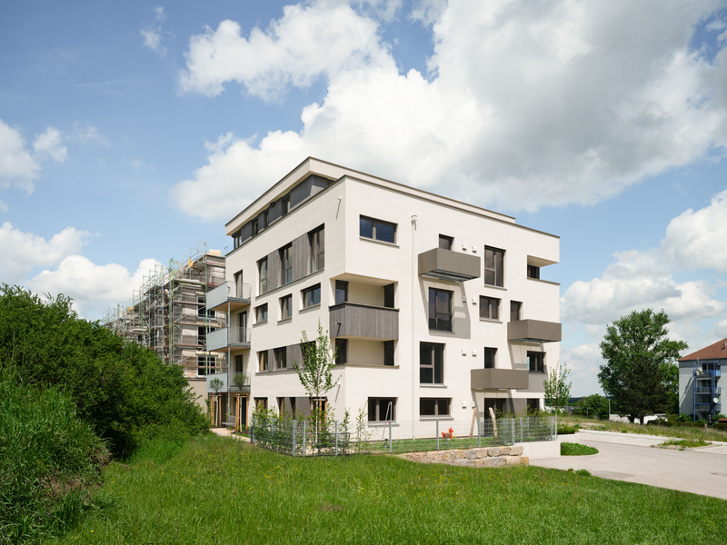 Neubau eines Mehrfamilienhauses im grünen